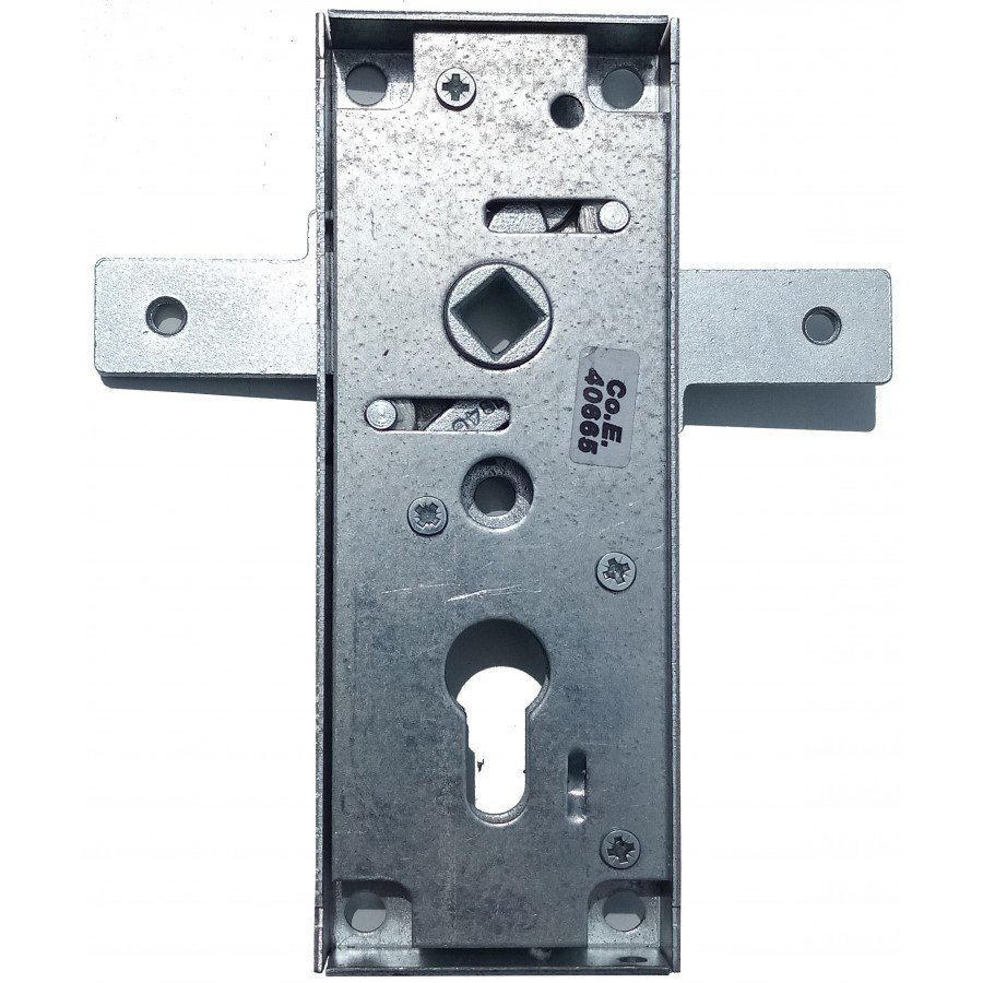 Comment changer serrure de porte garage basculante