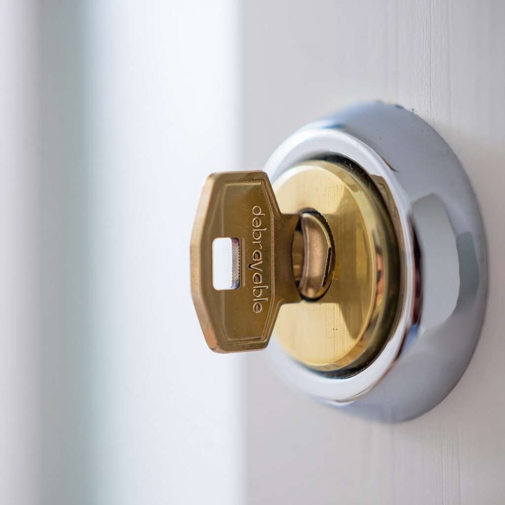 Comment bloquer une serrure débrayable 