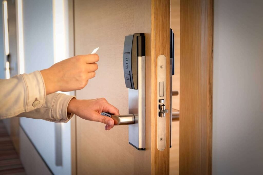Comment ouvrir une porte blindée avec radio ?