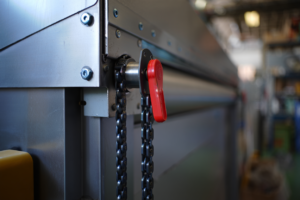 Débrayage de rideau métallique : Comment réagir en cas d’urgence